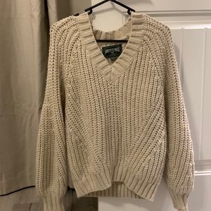 American Eagle knitted winter sweater